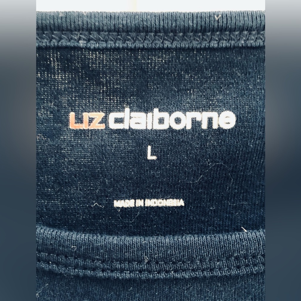 Liz Claiborne Dark Blue Top - Picture 2 of 4